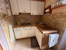 🏡 MAISON DE CARACTÈRE EN PIERRE – 224 m² HABITABLES – 7 CHAMBRES – BOURG – DÉPENDANCES & DOUBLE GARAGE (50)