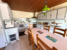 🏡 Ancien corps de ferme à Carantilly – charme, espace et potentiel réunis (50)
