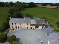 🏡 Maison en pierre et masse entièrement rénovée avec dépendance MÉAUTIS (50)