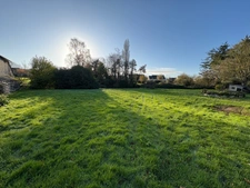 Propriété d’exception en pierre – 316 m² habitables – Nouveauté sur le marché – Idéale pour projet professionnel ou grande demeure familiale CARENTAN (50)