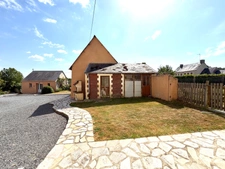 🌿 LES OUBEAUX (14230) – Domaine de charme avec chambres d’hôtes, roulotte et plus de 2,2 hectares