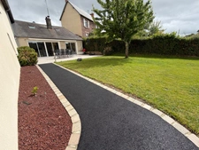 🏡 EXCLUSIVITÉ – MAISON RÉNOVÉE AVEC DÉPENDANCES, GARAGE ET JARDIN CLOS – LOZON (50)