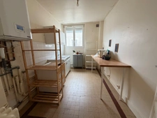 Bien rare à la vente à CARENTAN (50)