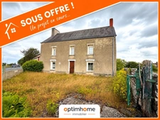 Maison en pierre de 111 m² avec garage, dépendance et terrain de 1 374 m² – Fort potentiel MOON SUR ELLE (50)