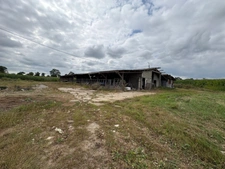 Ancien corps de ferme réhabilité avec dépendances – (10 km de Carentan) – 13 202 m² de terrain SAINT ANDRE DE BOHON (50)