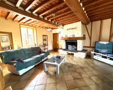 🌿 LES OUBEAUX (14230) – Domaine de charme avec chambres d’hôtes, roulotte et plus de 2,2 hectares