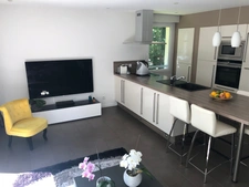 T3 lumineux avec terrasse 15 m² + piscine – Brindos proche Biarritz 