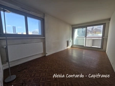 Charmant 2 pièces de 44 m2 avec balcon - Paris 15e Saint-Lambert