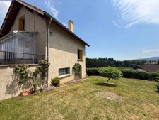 MAISON DE 75 M2 À RÉNOVER, TERRAIN CLOS DE 422 M2, 2 CHAMBRES, TOITURE DE 2024, GARAGE, TOUT-À-L'ÉGOUT