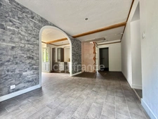 Maison 80 m² – terrain 670 m² - 3 garages - Saint-Just-en-Chevalet