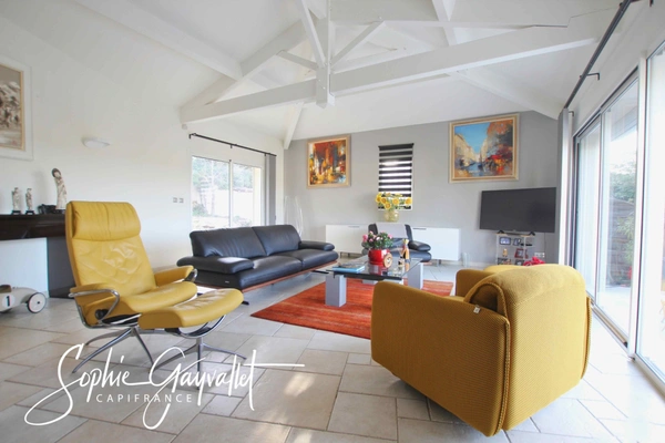 VELAUX – VILLA FAMILIALE 168 M² AVEC VUE PANORAMIQUE, PISCINE ET T2 INDÉPENDANT