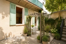 MARSEILLE 4ème – Appartement T2 Bis de caractère avec alcôve, terrasse et caves