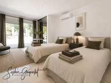 Exceptional villa in the heart of the Pont Royal International Golf Course - Freehold Sale with Deferred Payment Plan