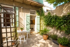 MARSEILLE 4ème – Appartement T2 Bis de caractère avec alcôve, terrasse et caves