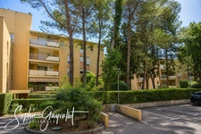 Vente à terme occupée – T2 avec terrasse, jardin, parking et box – Aix-en-Provence