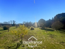 LAMBESC – Vente à terme libre – Propriété de plain-pied au cœur de la nature provençale