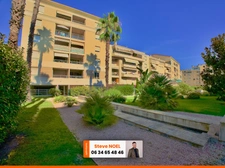 APPARTEMENT 2 PIÈCES - PALM BEACH - GARAGE - TERRASSE -200 M DES PLAGES - PARC 