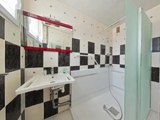  Maison jumelée à Woippy – 4 chambres, garage double, jardin