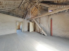 Plus de 300 m² de potentiel dans une authentique maison de maître à Uckange