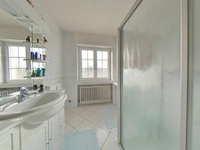 Pavillon individuel de plain-pied sur sous-sol complet