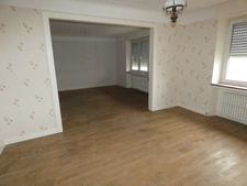 Maison individuelle avec local commercial 