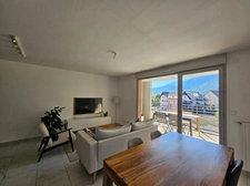 Exclusivité Bonneville – Élégant appartement T3 de 60 m² avec terrasse, garage et superbe vue sur les montagnes (74)