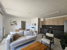 Exclusivité Bonneville – Élégant appartement T3 de 60 m² avec terrasse, garage et superbe vue sur les montagnes (74)