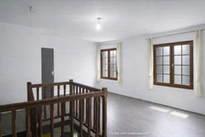 Maison de ville spacieuse au cœur de Basse-Terre – 315 000 €*