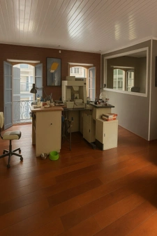 Maison de ville spacieuse au cœur de Basse-Terre – 315 000 €*