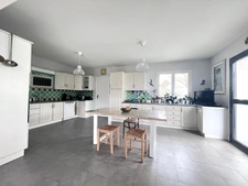 House for sale, 8 rooms (45)