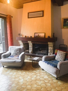 Maison à vendre 8 pièces PUILAURENS (11) - Fort potentiel 
