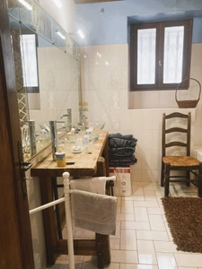 Maison à vendre 8 pièces PUILAURENS (11) - Fort potentiel 