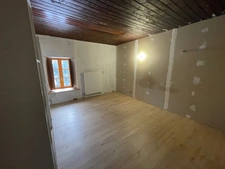 🌿 Maison principale+gîte indépendant – 5 588 m² de terrain – revenus locatifs – Grandrif (63)-Livradois-Forez- Col Des Pradeaux