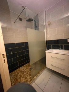 Appartement 80m2 - Parking - Fort potentiel - Quartier Bellevue - Le Mont - LA Jomayère