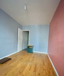 Appartement 80m2 - Parking - Fort potentiel - Quartier Bellevue - Le Mont - LA Jomayère