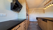 Angoustrine – Appartement T4 rénové avec beaux volumes