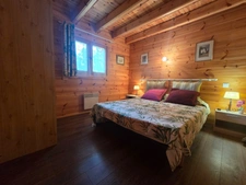 Nature, confort et sérénité, votre chalet clé en main au cœur des montagnes catalanes.