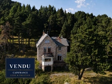 L’authenticité de la pierre, la chaleur des volumes, la vue des montagnes… votre future maison vous attend.
