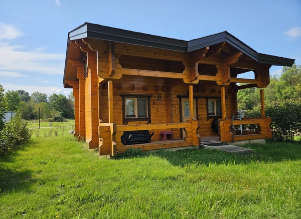 Nature, confort et sérénité, votre chalet clé en main au cœur des montagnes catalanes.