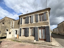 Maison de 140 m² avec grand chai et terrain de 1 400 m² – Pleine Selve