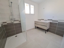 Maison à vendre 6 pièces + Chai attenant