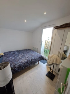 ANGLADE - Maison Individuelle Vendue Louée : Un Investissement Locatif Idéal