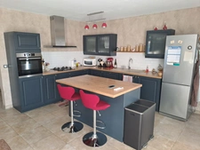 Maison contemporaine d’environ 130 m²,  5 pièces - SAINT LOUBES (33) -