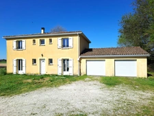 Maison à vendre 7 pièces à COURPIGNAC (17)