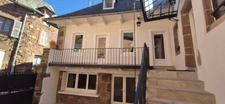 SEBRAZAC -12190 – Ensemble immobilier de caractère avec deux maisons