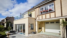 Villa d’exception à Ouistreham Riva Bella – 226 m² habitables avec piscine intérieure chauffée, à seulement 300m de la plage