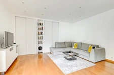 Appartement à louer 2 pièces PARIS 8EME ARRONDISSEMENT (75)