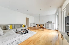Appartement à louer 2 pièces PARIS 8EME ARRONDISSEMENT (75)