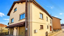 CHATENOIS-LES-FORGES (90700) – MAISON 127 M² – 3 CHAMBRES – COMBLES AMÉNAGEABLES – GRAND SOUS-SOL – 2 GARAGES – TERRAIN 749 M²