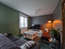 Maison 9 pièces, 4 chambres, avec fort potentiel d'évolution à Perrusson - terrain de 459 m²